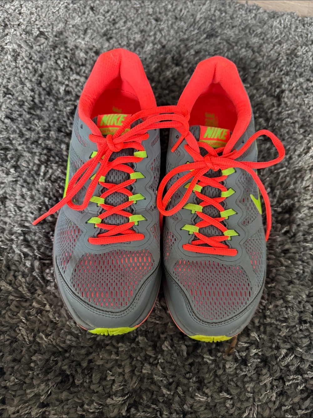 Nike Dual Fusion Run 3 Shoes- Size 7